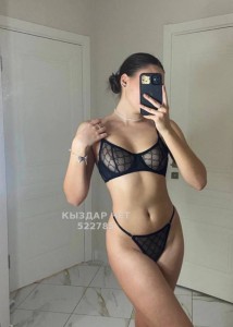 МИЛФ порно видео